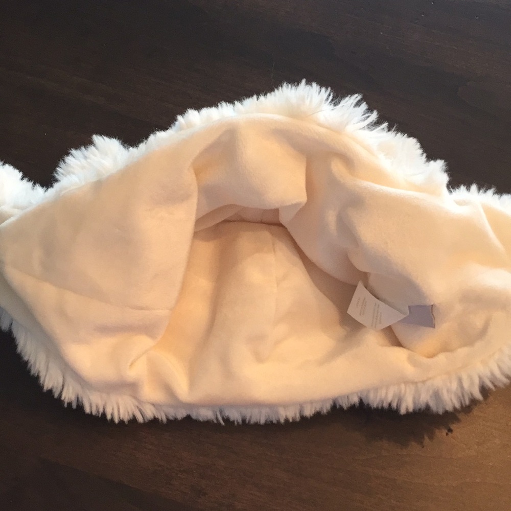 Restoration Hardware baby and child faux fur hat - Picture 3 of 5